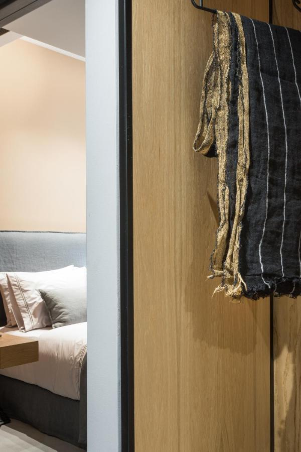 11 Enteka Acropolis Suites Athens Ngoại thất bức ảnh