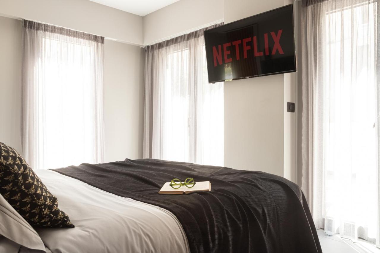 11 Enteka Acropolis Suites Athens Ngoại thất bức ảnh