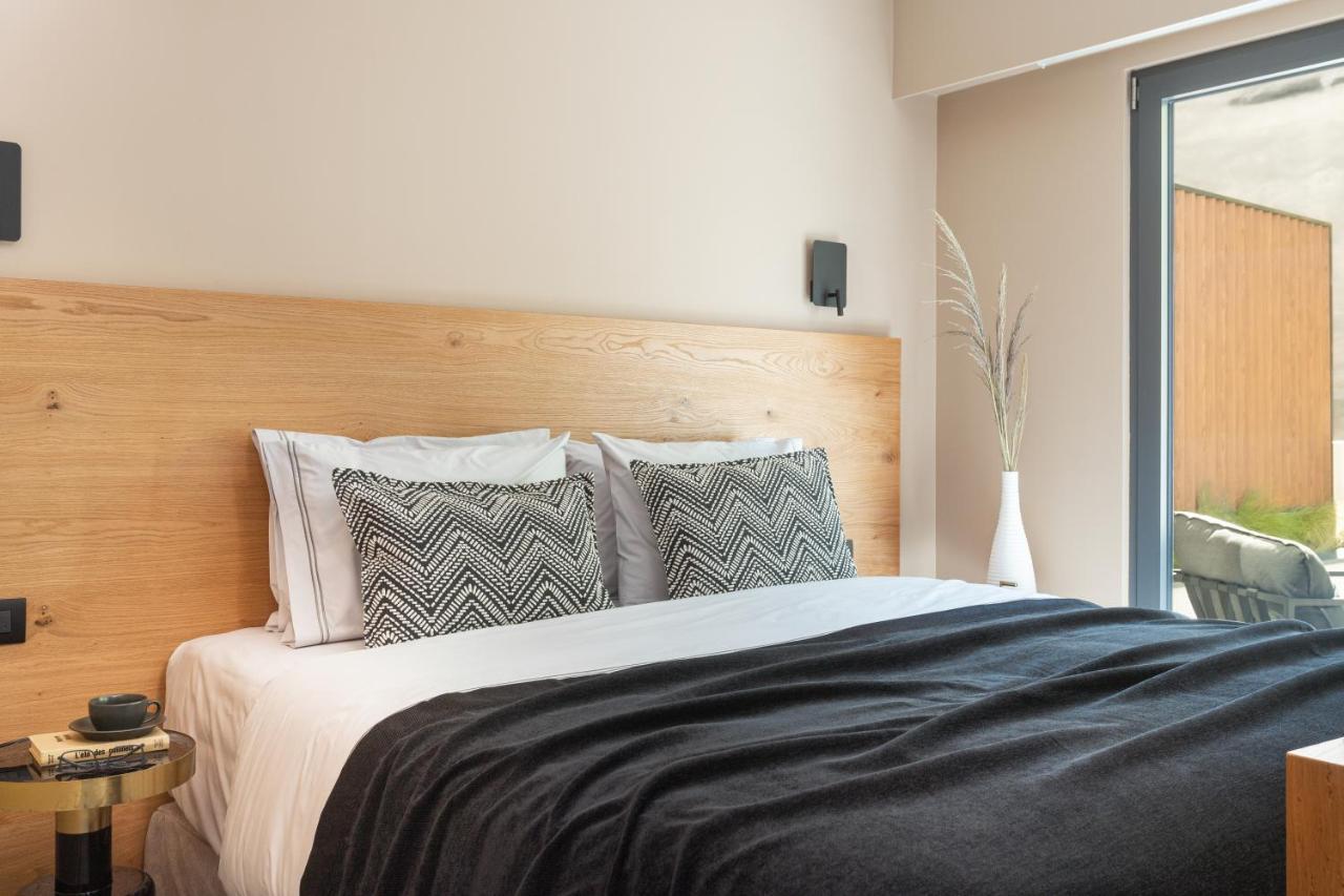 11 Enteka Acropolis Suites Athens Ngoại thất bức ảnh